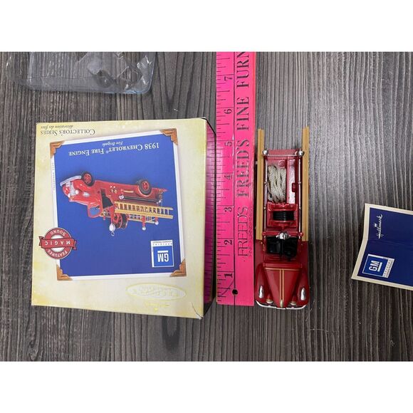 Hallmark Keepsake Ornament 1938 Chevrolet Fire Engine Truck Die Cast **READ** - Picture 13 of 13